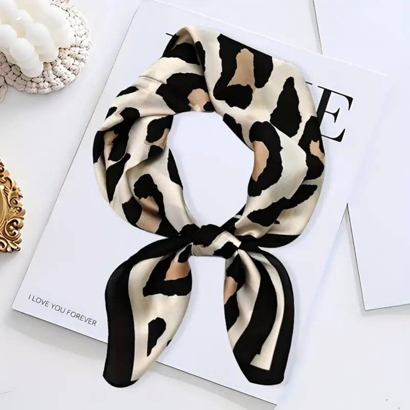 LARGE LEOPARD ANIMAL PRINT BANDANA SCARF OFF WHITE