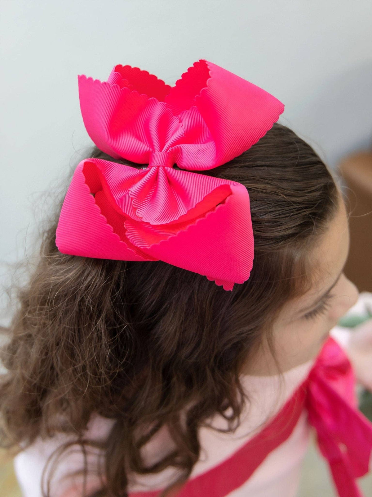5.5" Oversize Scalloped Hair Bow | Clip: Hot Pink
