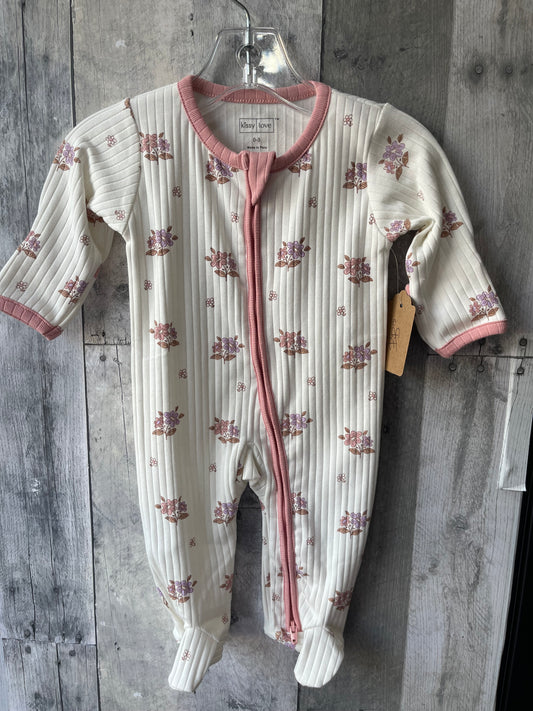 Kissy Love // Floral ribbed sleeper Dusty Pink