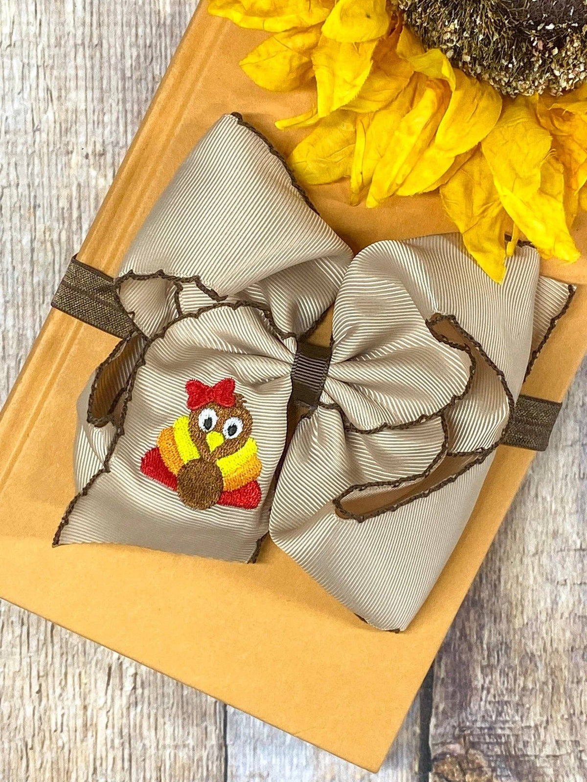 The Hair Bow Company - Turkey Embroidered Moonstitch Hair Bow | Clip or Headband: Clip