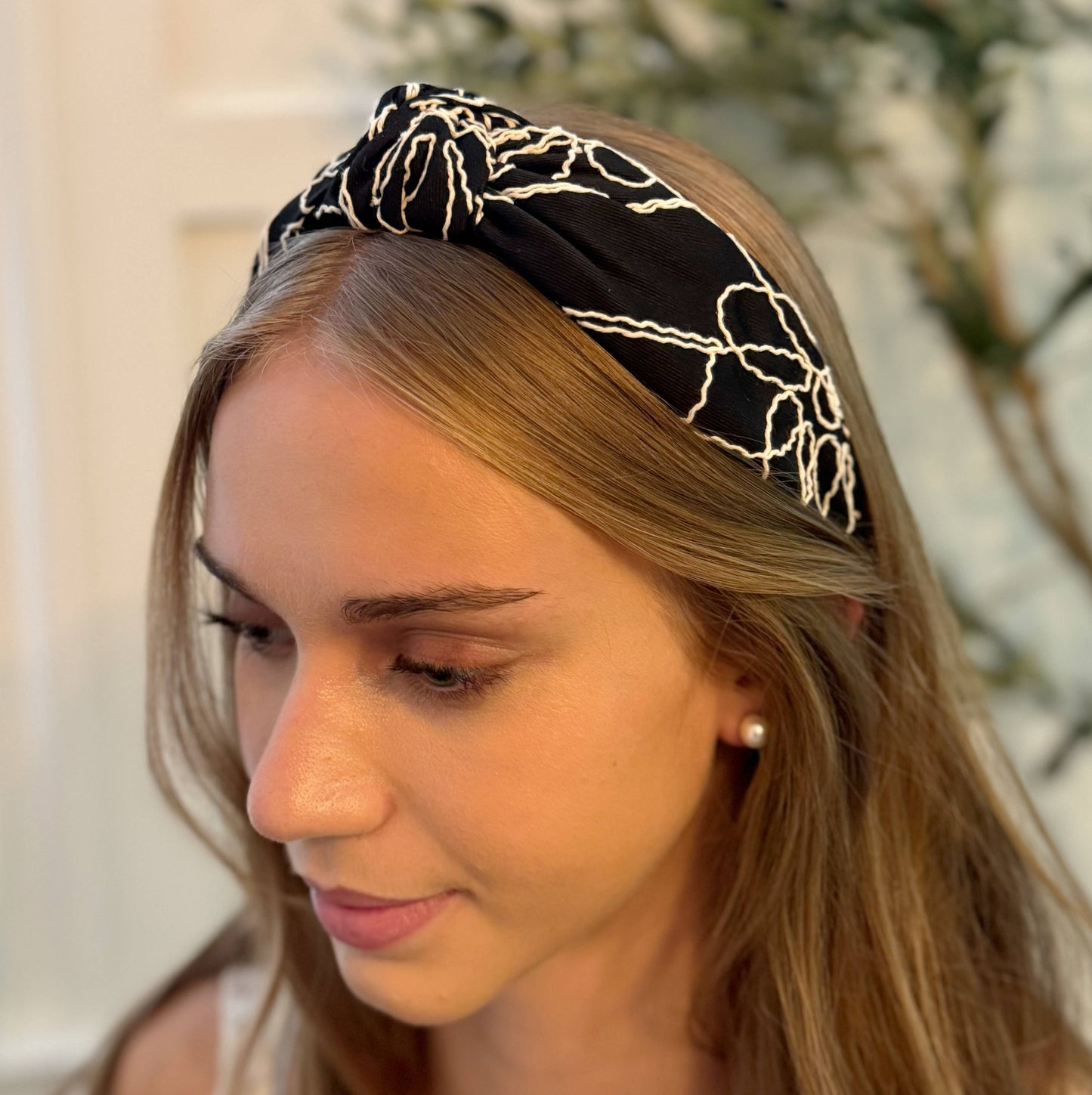 Artful Stitch Knotted Headband: Brown