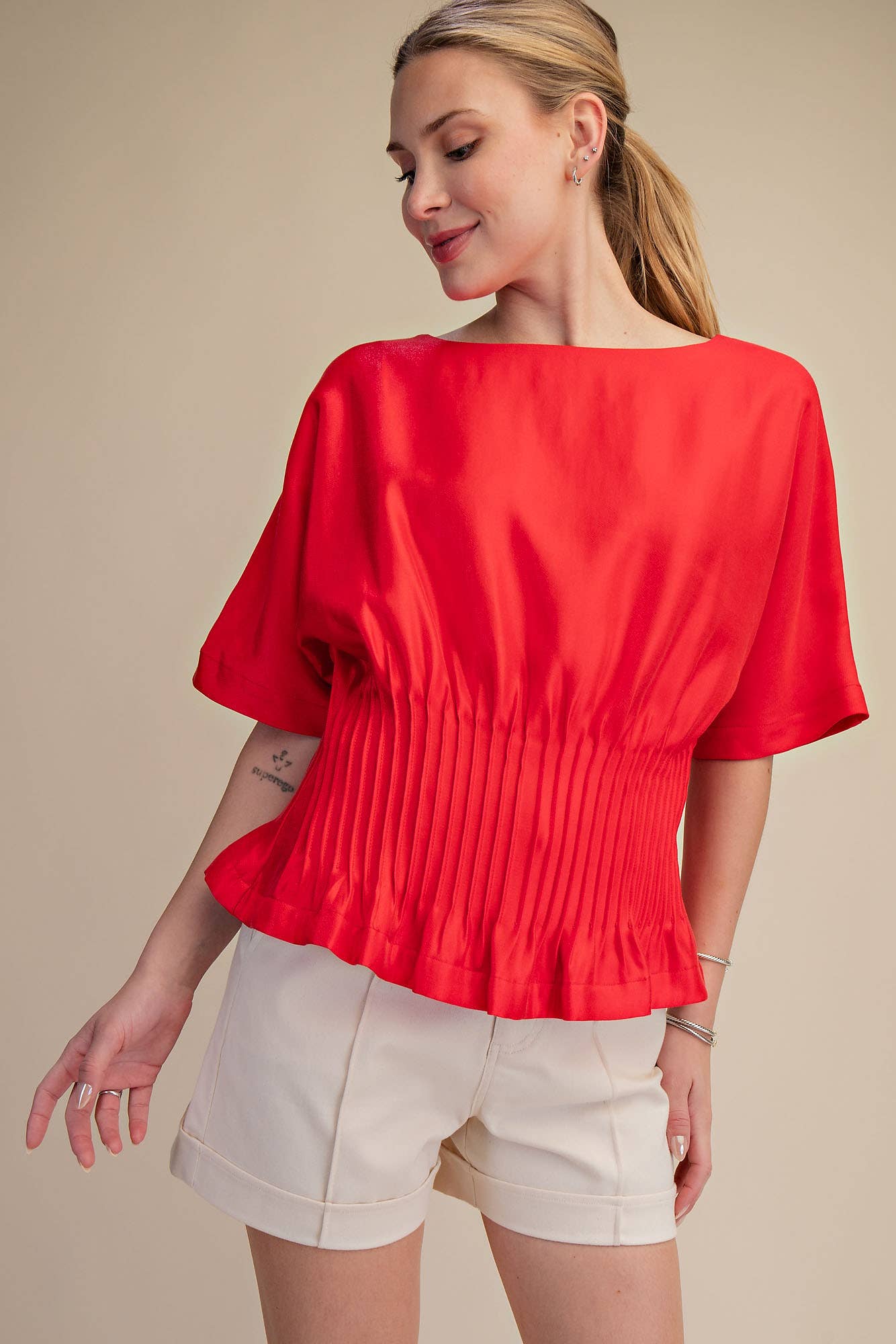 Boat Neck Short Sleeve Pleated top - Red