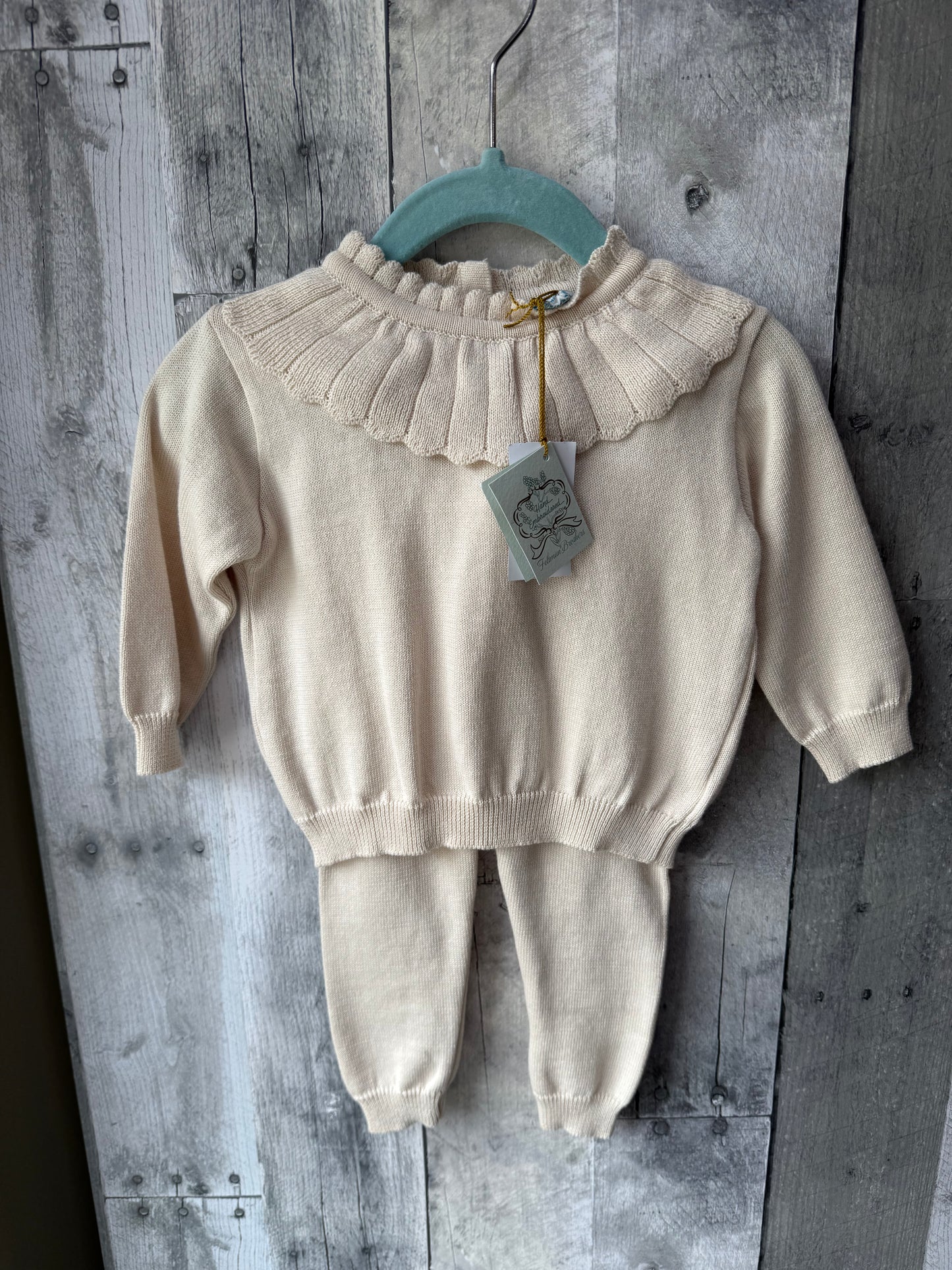 Feltman Brothers Knit set // Oat Ruffle color