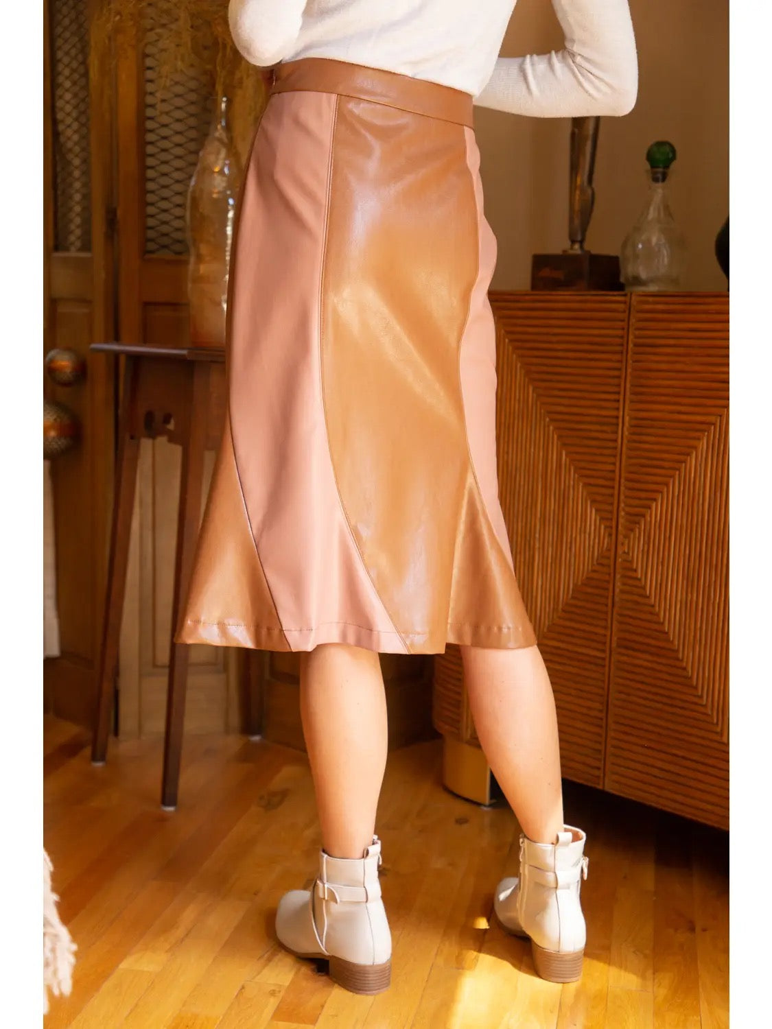 Faux Leather Color-blocked Midi Skirt in Rose/Camel