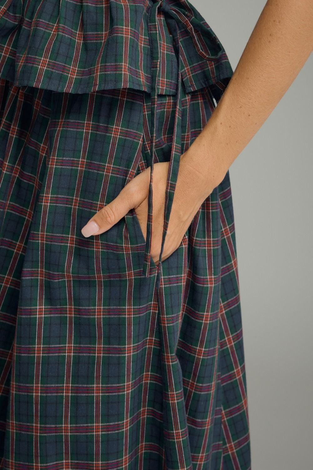 Plaid Two-Piece Set with Elastic Asymmetrical Pleating